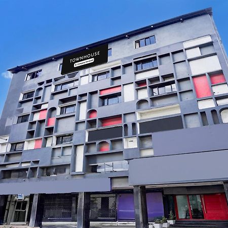 Hotel Super Townhouse Nagpur Railway Station Exterior foto